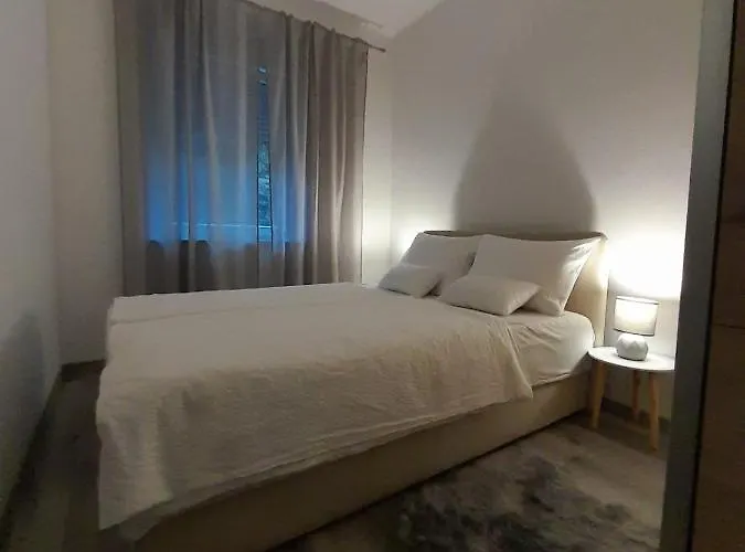 Lena * Rijeka